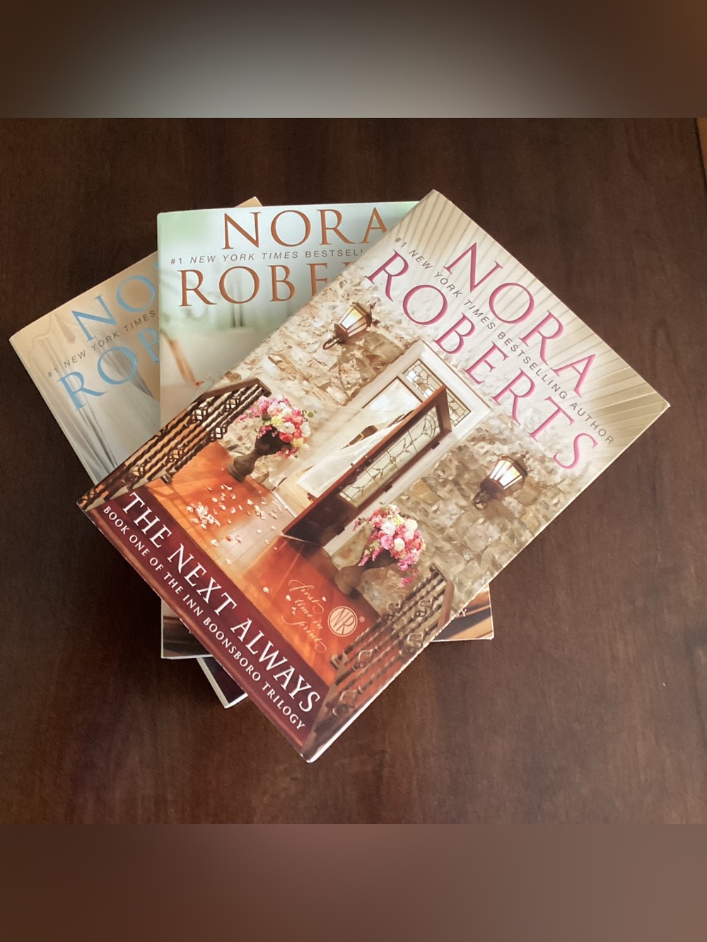 Nora Roberts -the Inn Boonsboro trilogy set.